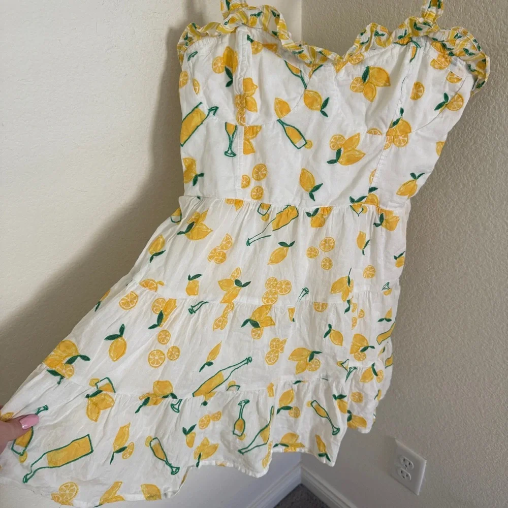 Show me your MUMU Jolene mini dress limoncello embroidery ruffled size M - Picture 4 of 11